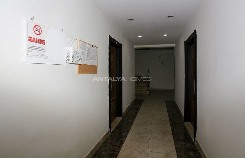 Central commercial Real Estate 1 Km to Kaleiçi in Antalya 9