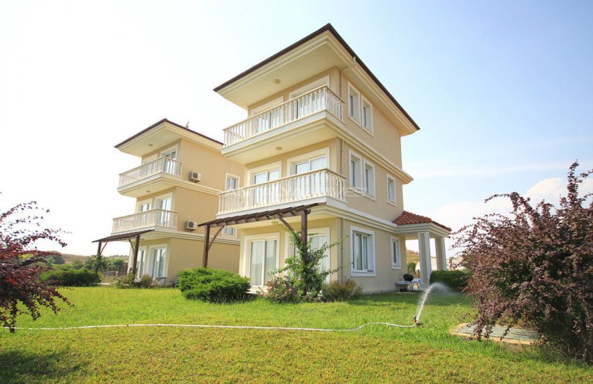 Belek Houses Located in Calm Region with Mountain View 5