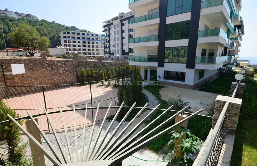 Kargıcak’ta Özel Plaja Sahip Deniz Manzaralı Daireler 12