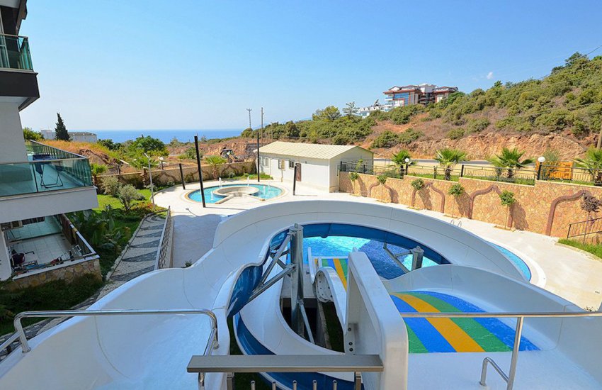 Kargıcak’ta Özel Plaja Sahip Deniz Manzaralı Daireler 6