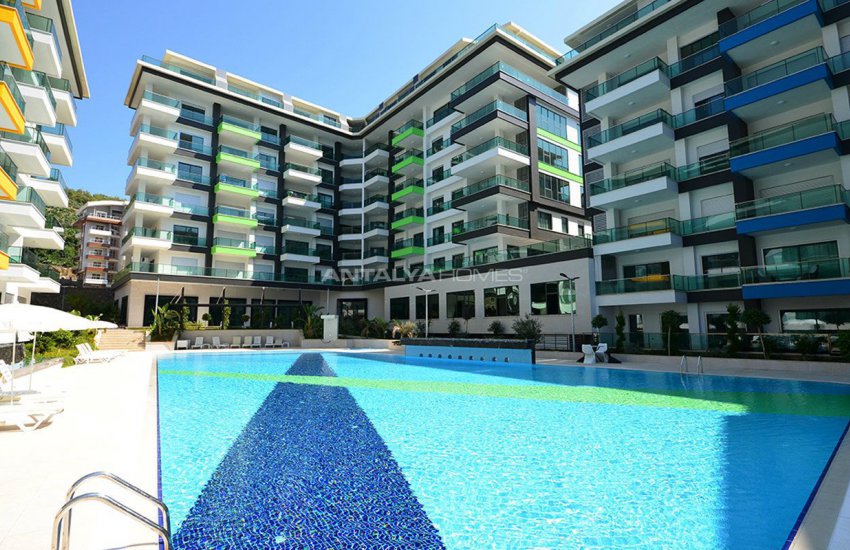 Kargıcak’ta Özel Plaja Sahip Deniz Manzaralı Daireler 7