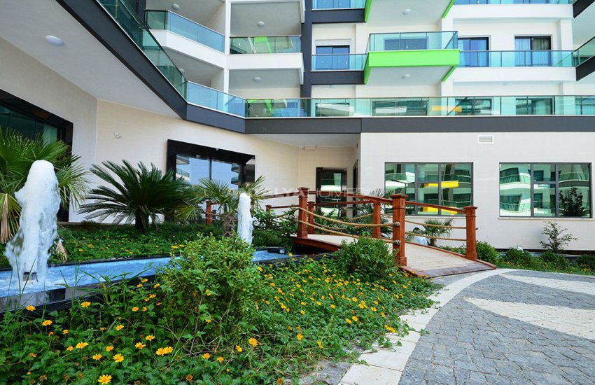 Kargıcak’ta Özel Plaja Sahip Deniz Manzaralı Daireler 10