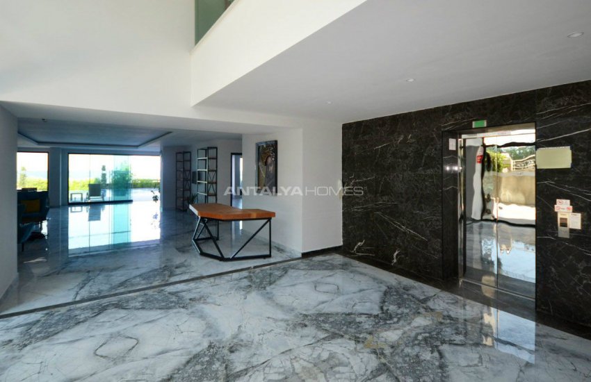 Seafront Apartments Close to All Facilities in Alanya 15