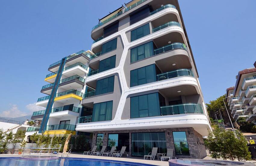 Seafront Apartments Close to All Facilities in Alanya 1