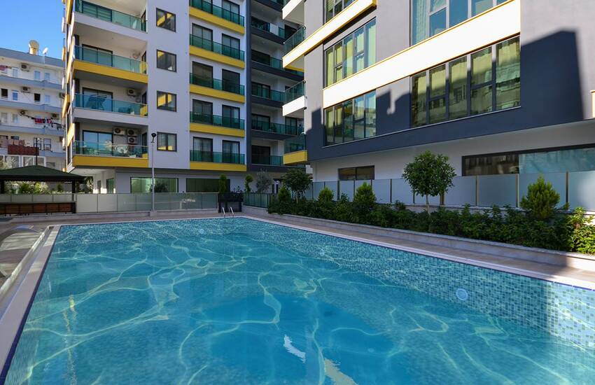 Mountain and Sea View Apartments in Alanya Center