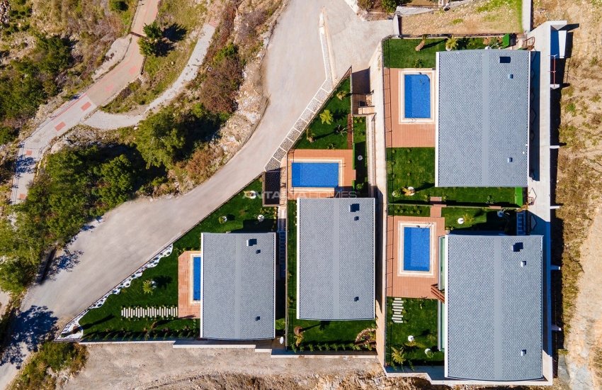 Cozy Detached Villas with Castle and Sea Views in Alanya 15