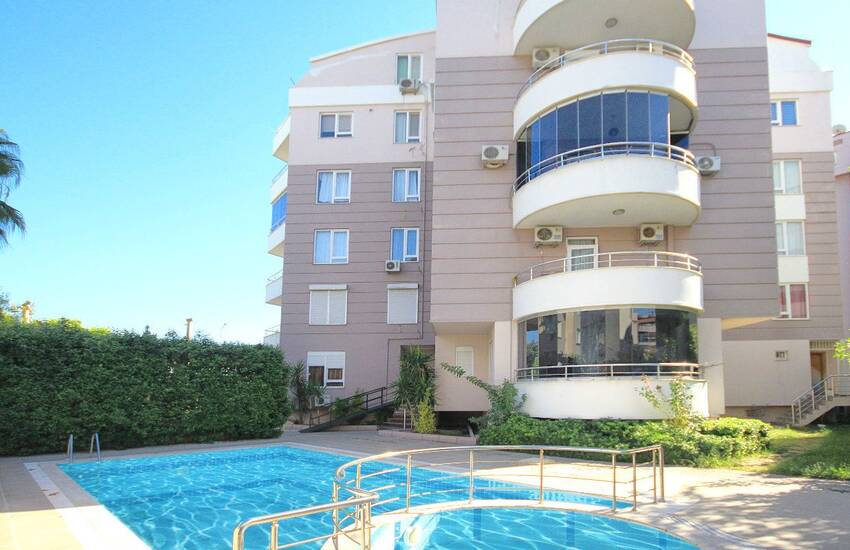 Appartement Meublé De 2 Chambres À Konyaaltı Antalya