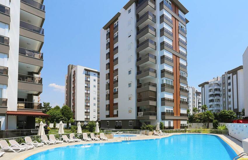 Modernes Appartements Avec Chauffage À Konyaalti Antalya