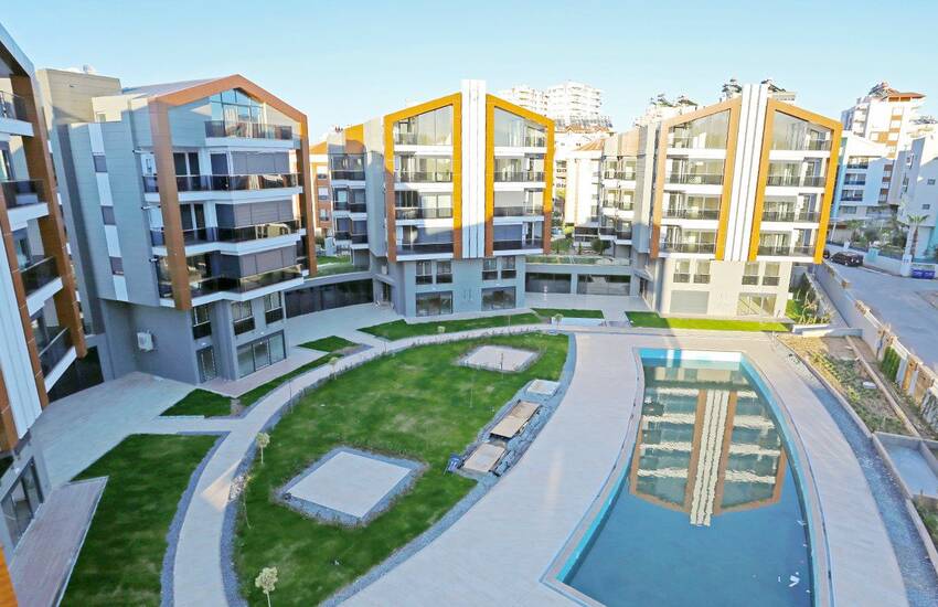 High-class Property at a Favorable Location of Antalya 1