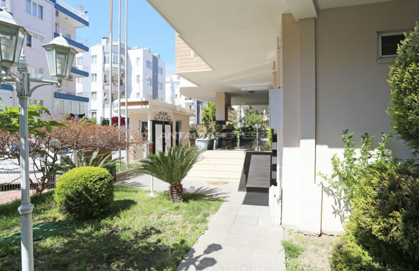 Contemporary Property with Air Conditioning in Antalya 9