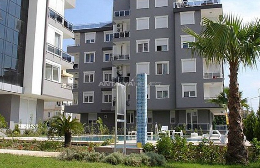 Konyaaltı Liman'da 3 Bloklu Site İçinde Satılık Daireler 9