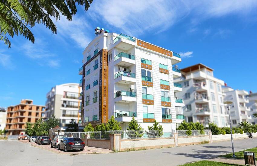 Färdiga Moderna Lägenheter I Antalya Turkiet