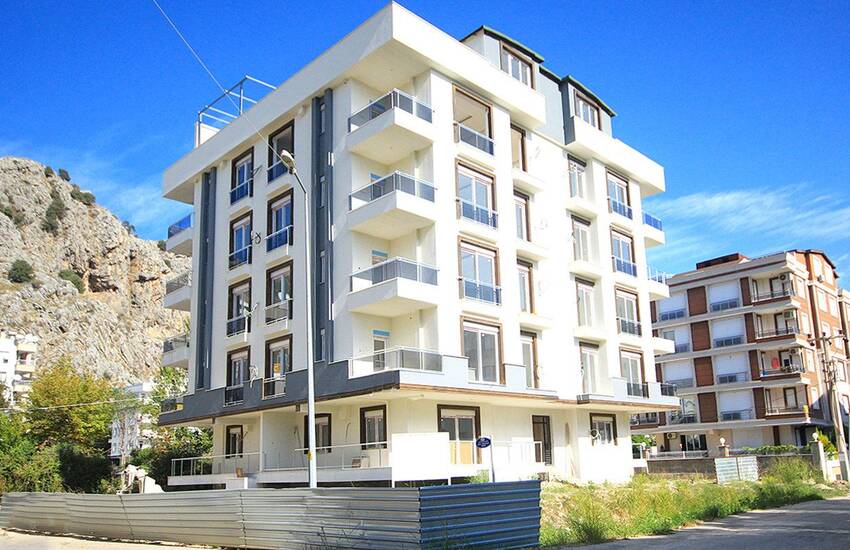 Neu Gebaute Wohnungen Zum Verkauf In Konyaalti