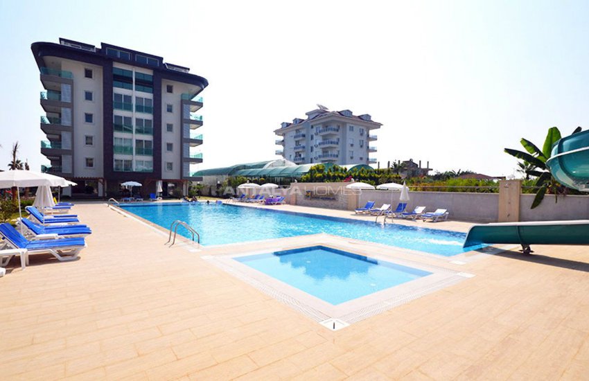 Seafront Alanya Apartments with Rich Social Facilities 8