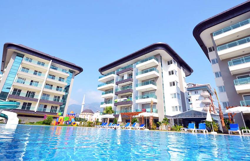 Seafront Alanya Apartments with Rich Social Facilities 1