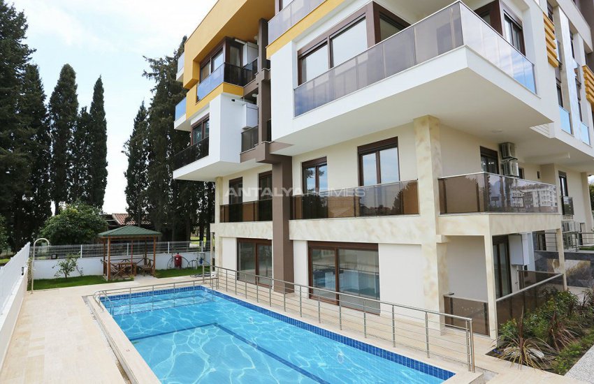 Apartments in Antalya at a Favorable Location of Konyaalti 1