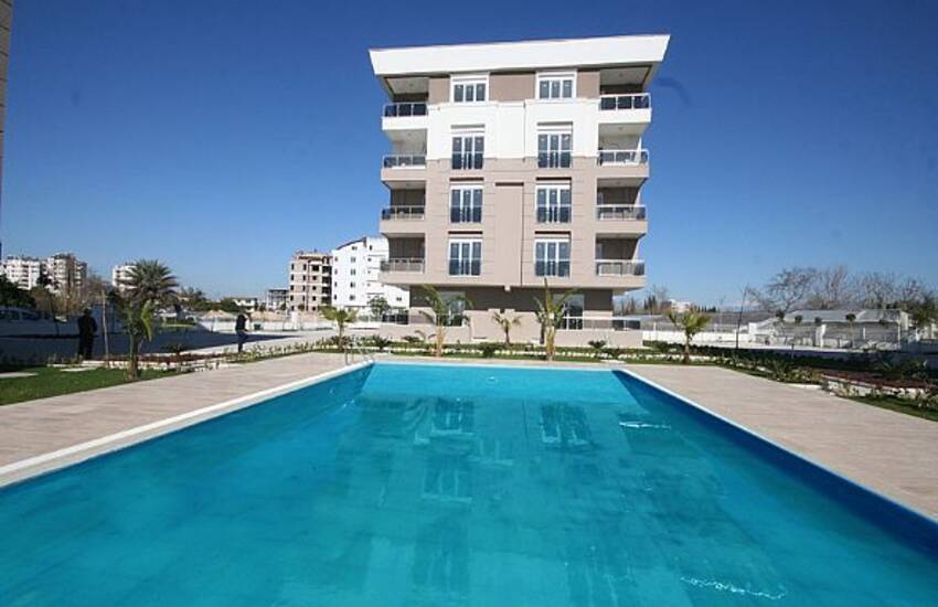 Antalya Apartments with Rich Complex Facilities 1