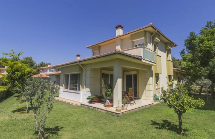 Villa Meublée Dans Un Quartier Verdoyant À Antalya 1