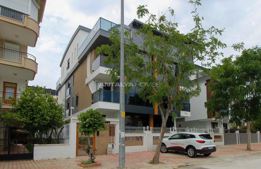 Konyaalti Flats Just 5 Minutes Distance to the Beach 2