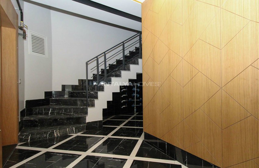 Konyaalti Flats Just 5 Minutes Distance to the Beach 8