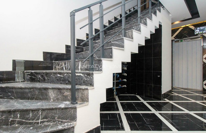 Konyaalti Flats Just 5 Minutes Distance to the Beach 9