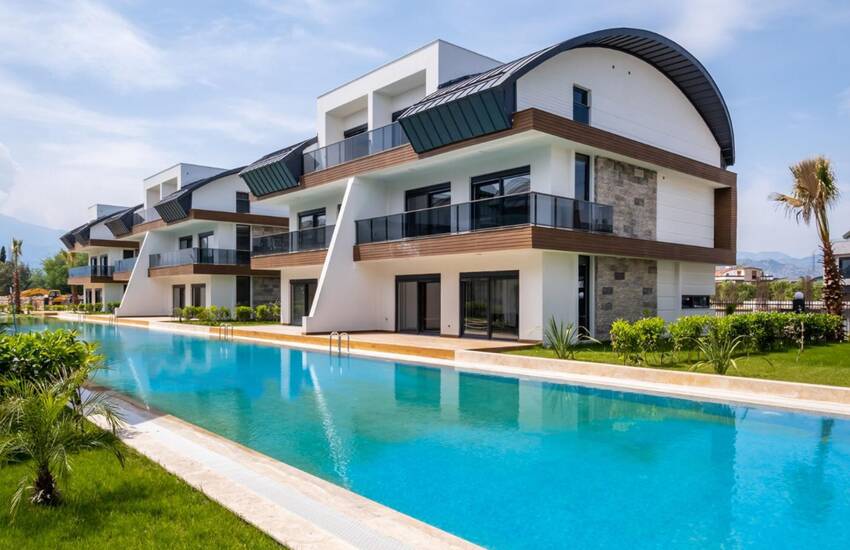 Konyaaltı Uncalı Mahallesinde Modern Tasarımlı Yatırımlık Villalar