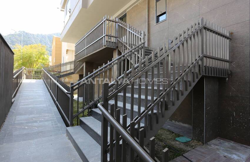New Apartments with Convenient Design in Konyaalti Antalya 1