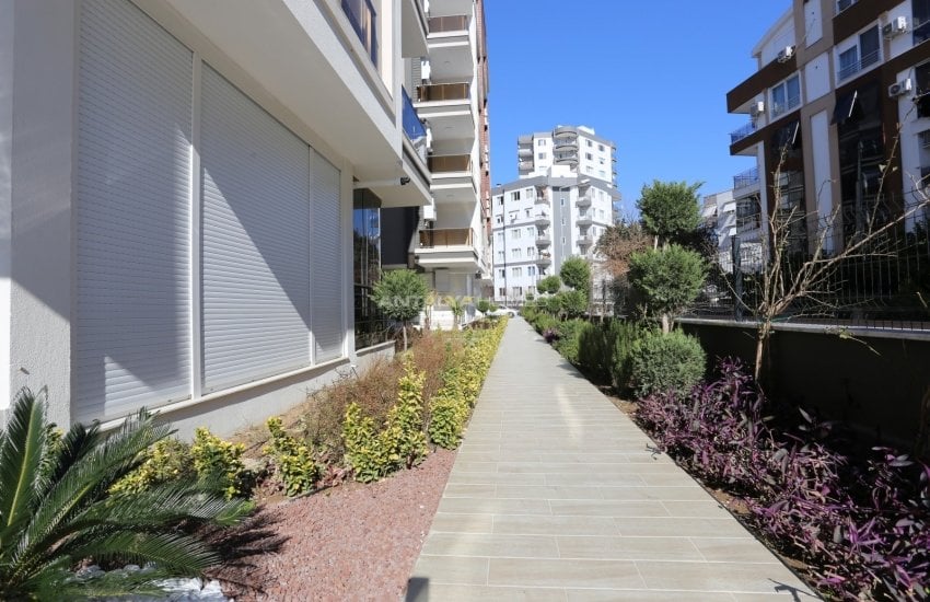 Modern Apartments at a Favourable Location of Antalya 7