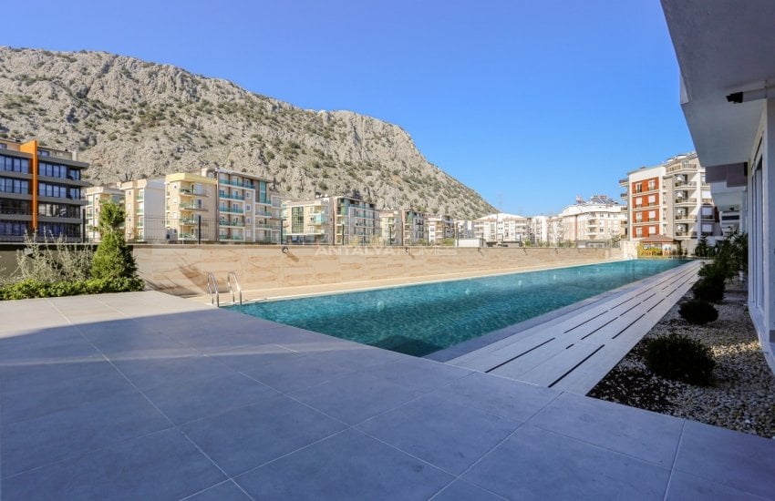 Modern Apartments at a Favourable Location of Antalya 10