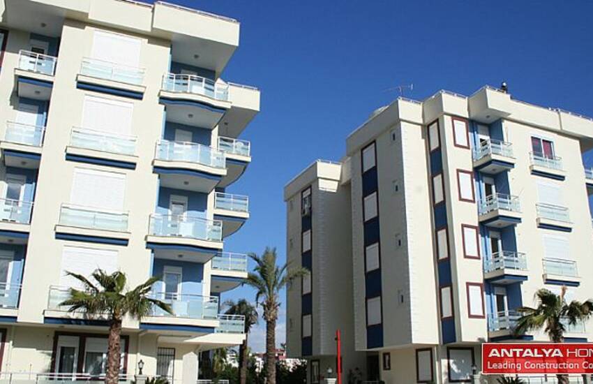 Apartments Close to Shopping Center and Beach in Konyaalti 1