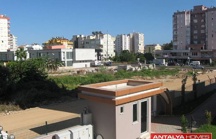 Cheap Apartment Close to Yali Street in Antalya