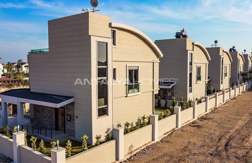 Belek Merkeze Yürüme Mesafesinde Satılık Tripleks Villalar 12
