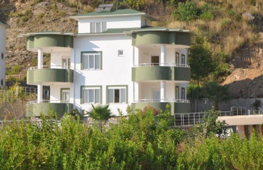 Villa for Sale in Alanya Mahmutlar 1