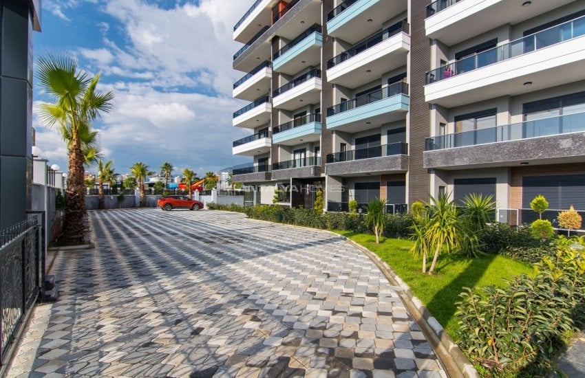 Kargıcak Merkezde Deniz Manzaralı Satılık Daireler 6