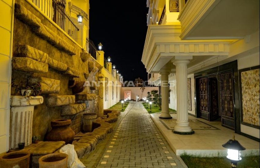 Mahmutlar'da Denize Sıfır Satılık Modern Daireler 8