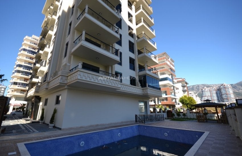 Luxury Apartments in the Center of Mahmutlar Alanya 3