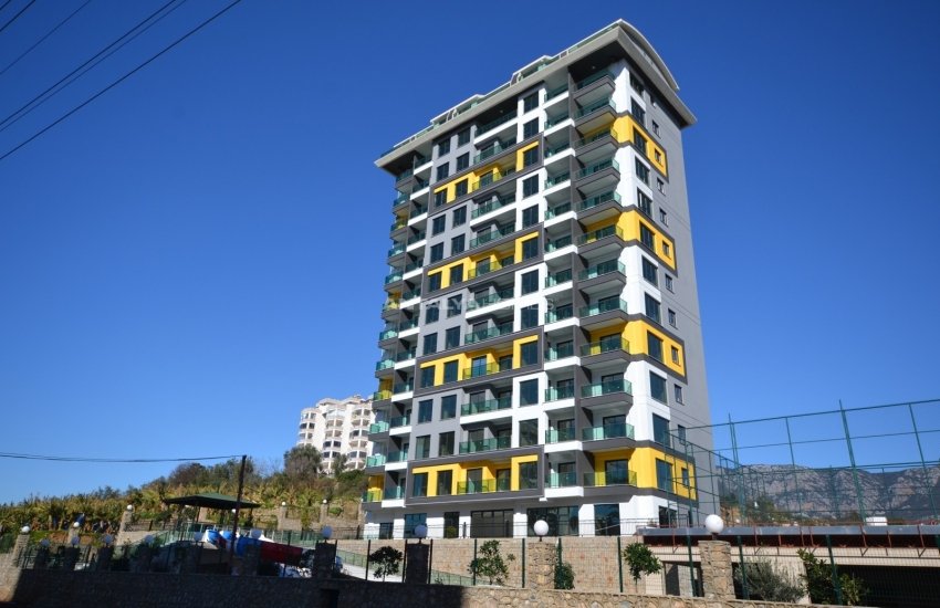 Flats with Remarkable Sea and Mountain Views in Alanya 4