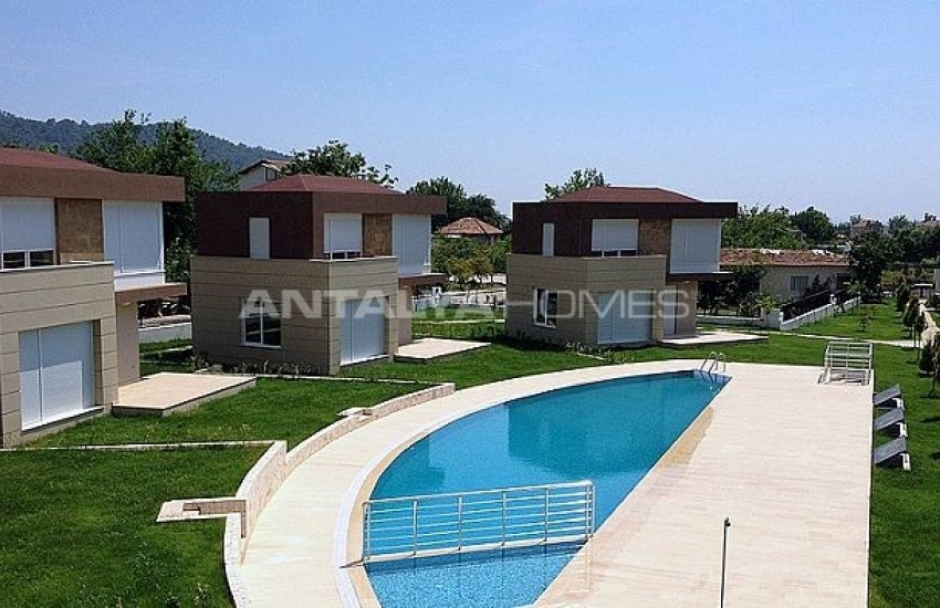 Cheap Villas Close to Social Amenities in Kemer 2