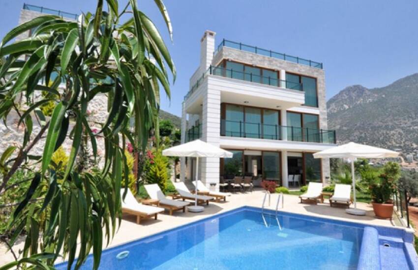 Excellent Sea View House with a Private Swimming Pool in Kalkan 1