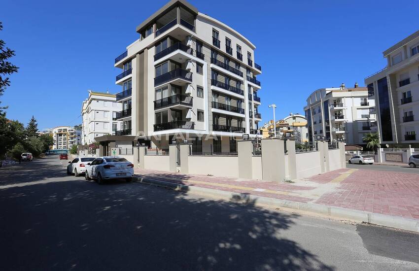 عقارات كونيالتي انطاليا على بعد 2.3 كم من الشاطئ 4