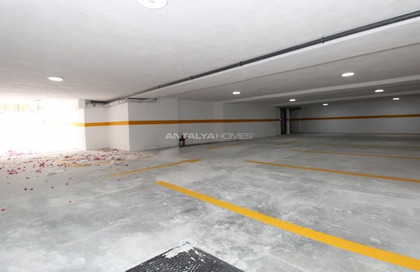 Properties for Sale 100 M From Akdeniz University in Antalya 5