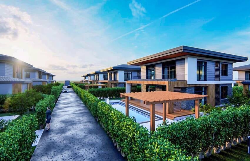Luxurious Villas for Sale 5 Km From the Sea in Kadriye Belek