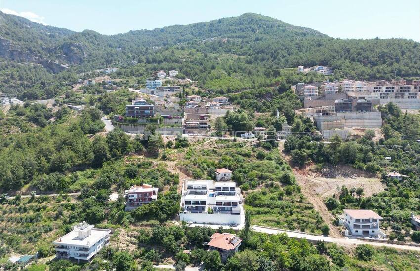 Sea and Nature-view Houses with Pools in Alanya 3