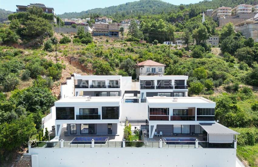 Sea and Nature-view Houses with Pools in Alanya 1