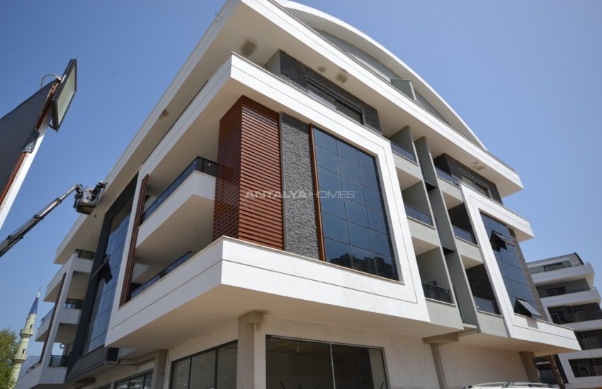 New Apartments in a Luxurious Complex in Alanya Oba 1