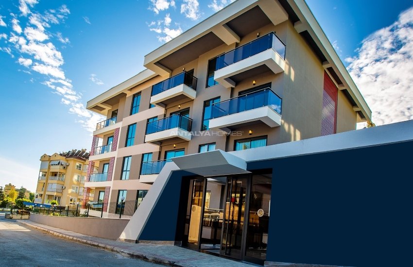 Brand New Flats Close to All Daily and Social Amenities 5