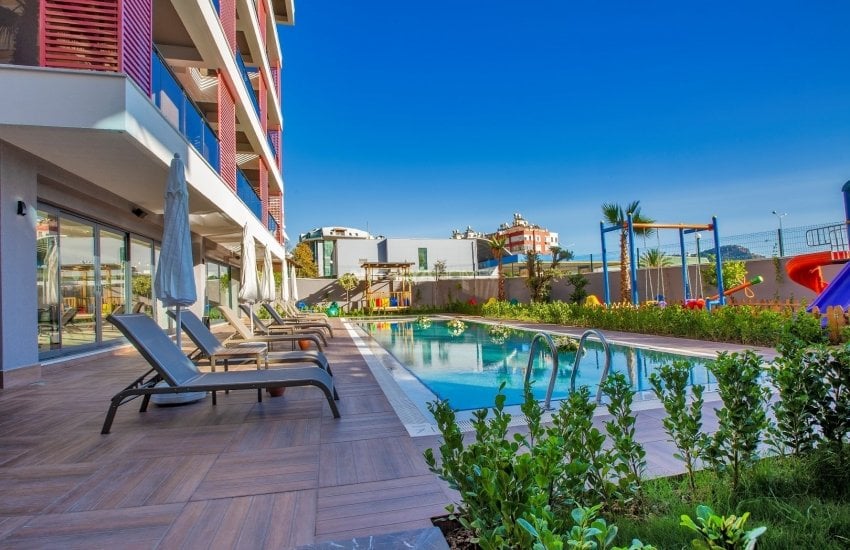 Brand New Flats Close to All Daily and Social Amenities 6