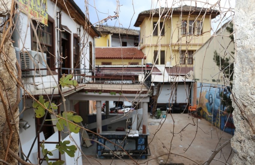 Zentrale Gewerbeimmobilie In Der Nähe Des Meeres In Kaleici 6