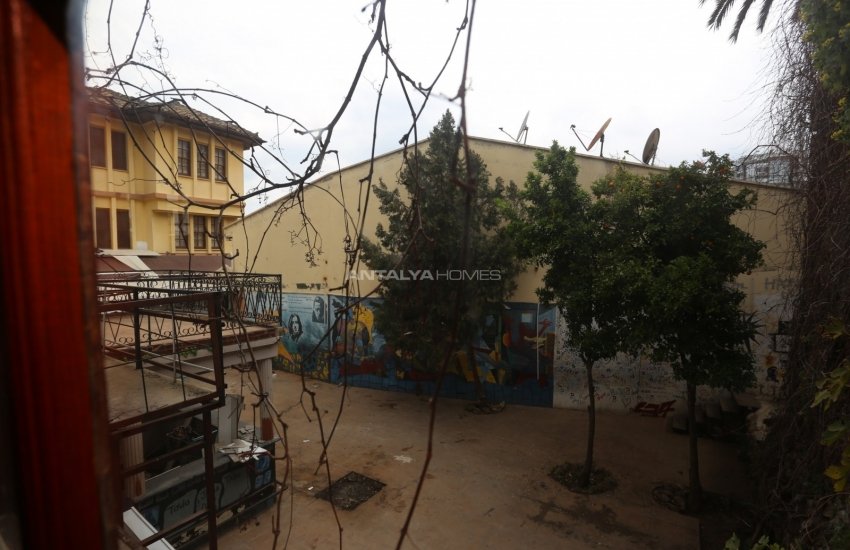 Zentrale Gewerbeimmobilie In Der Nähe Des Meeres In Kaleici 7