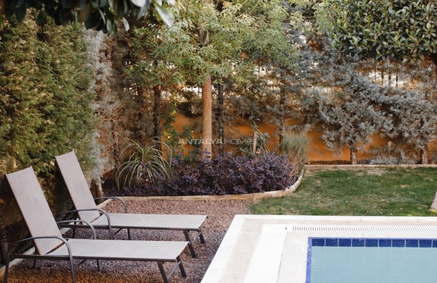 Lara Güzeloba'da Özel Havuzlu ve Bahçeli Dubleks Villa 6